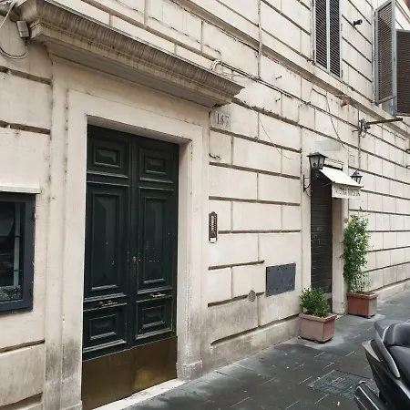 Centro Storico - Piazza Di Spagna Apartment