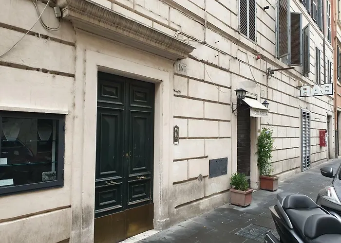 Centro Storico - Piazza Di Spagna Apartment